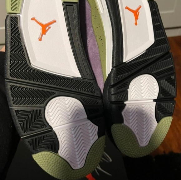 Jordan retro 4s - Picture 3 of 3